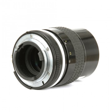 Nikkor 135mm/3.5 (Nikon F)